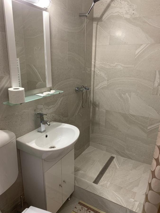 Motel Ruta 33 Арад Екстериор снимка